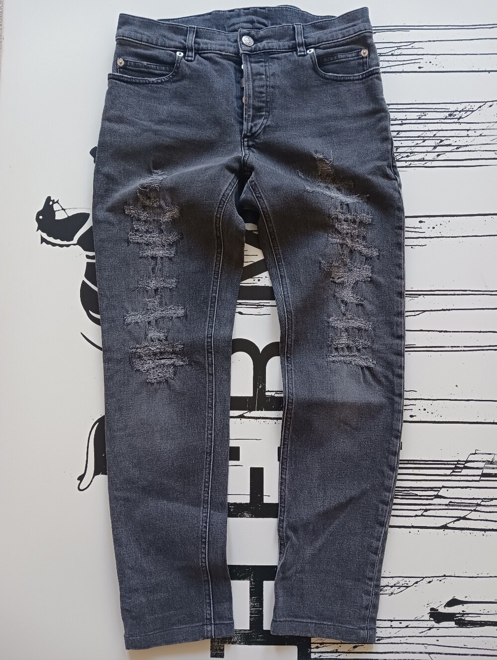 Balmain Paris Gray Jeans Size 29